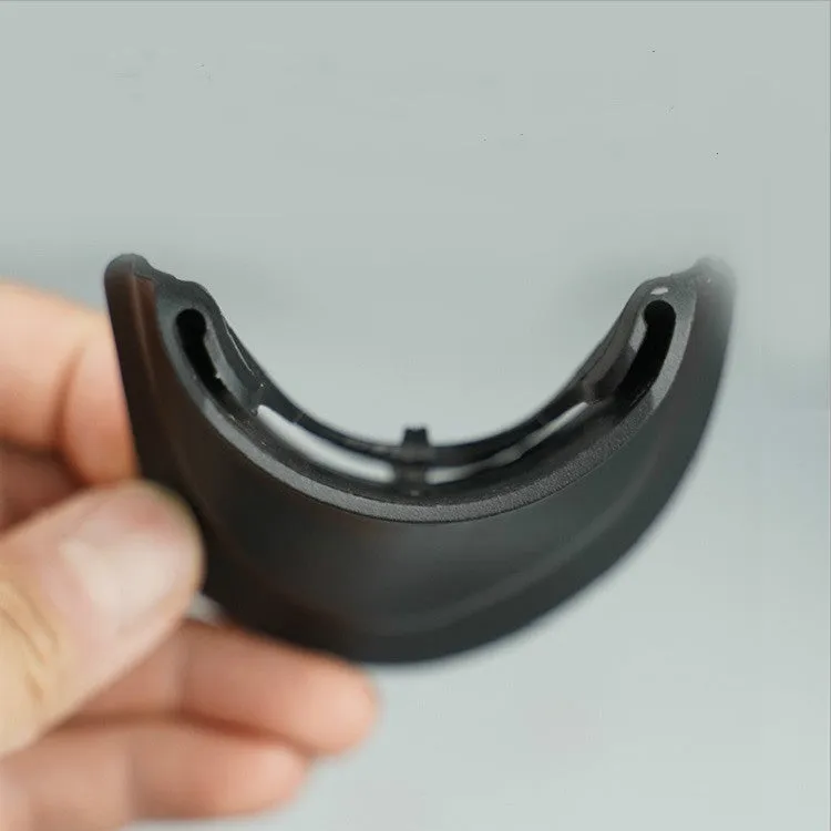 1 Pair For Xiaomi Mijia M365 / M365 Pro Electric Scooter Universal Fishtail Shape Rubber Fender, Size:7.5 x 7cm(Black)