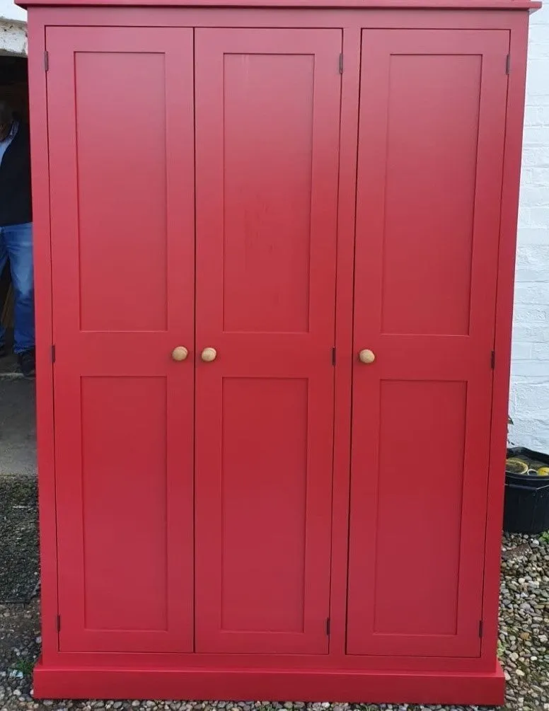 **3 Door Hall, Utility Room, Cloak Room Coat & Shoe Storage Cupboard (35 cm deep) OPTION 4