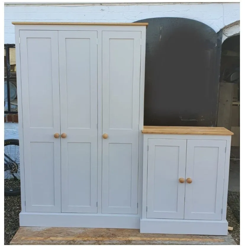 **3 Door Hall, Utility Room, Cloak Room Coat & Shoe Storage Cupboard (35 cm deep) OPTION 4