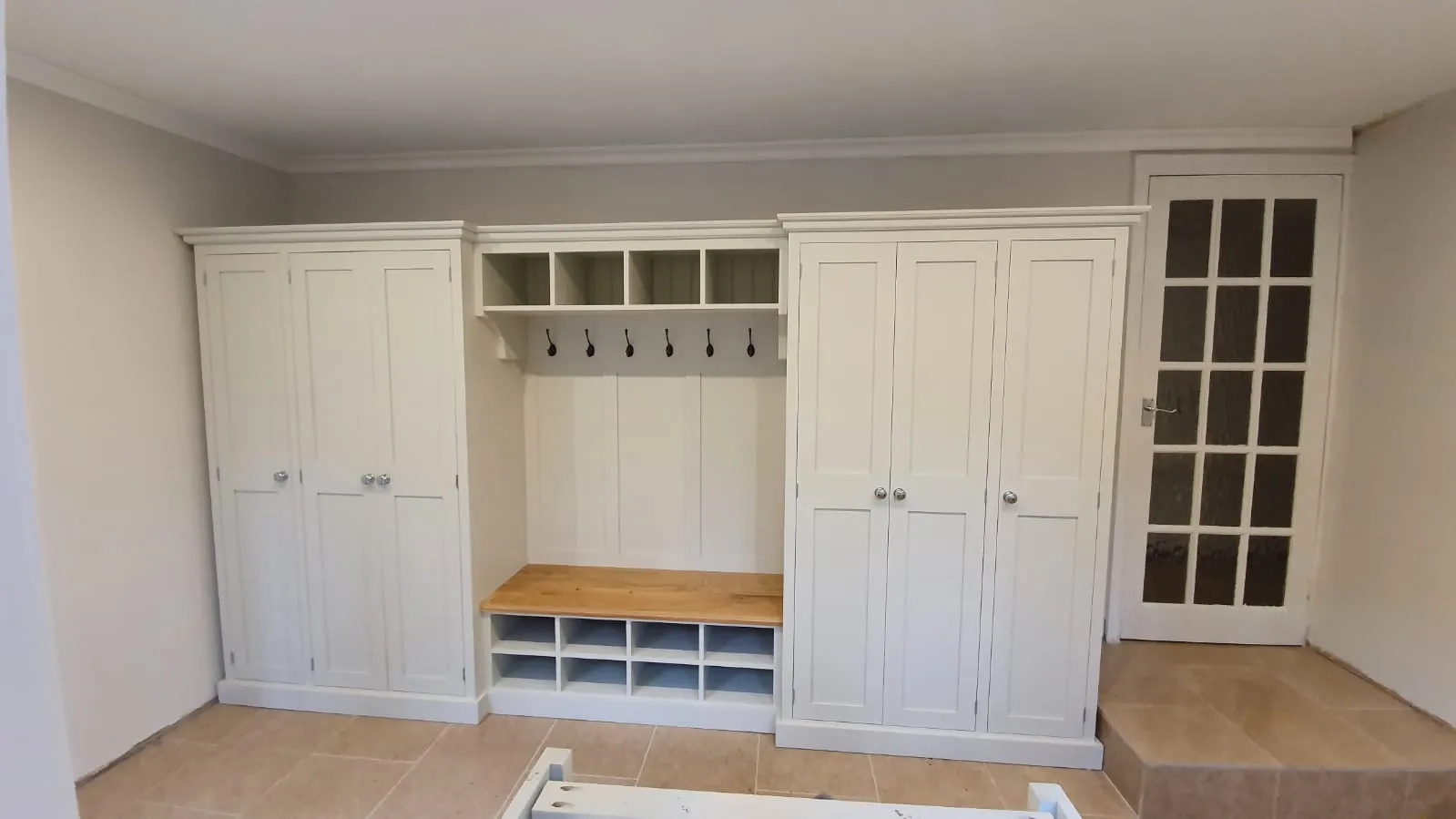 **6 Door COMBINATION Hall, Utility Room, Cloak Room Storage Cupboard with Bench and Coat Rack - 3.5 m wide