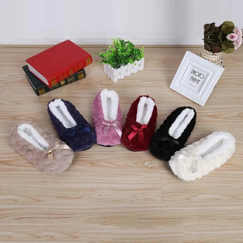 Fluffy Non-slip Winter Indoor Shoes with Chic Bow Accent