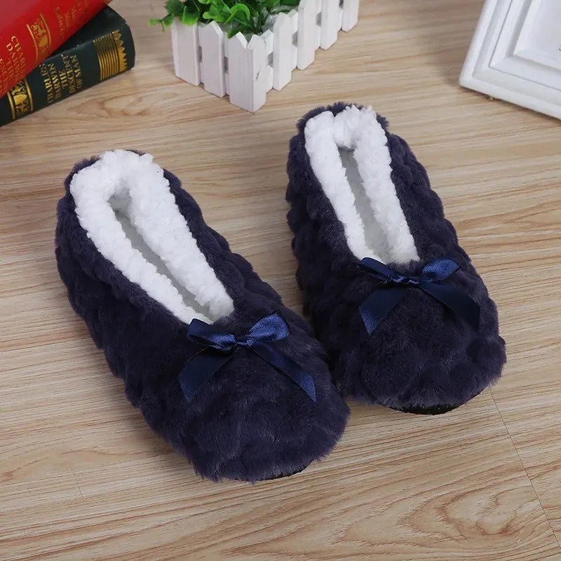 Fluffy Non-slip Winter Indoor Shoes with Chic Bow Accent