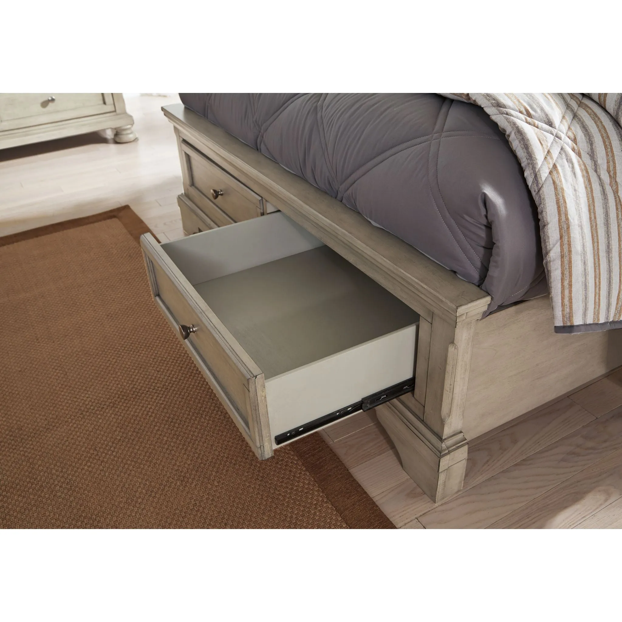 Lettner Full Sleigh Storage Bed