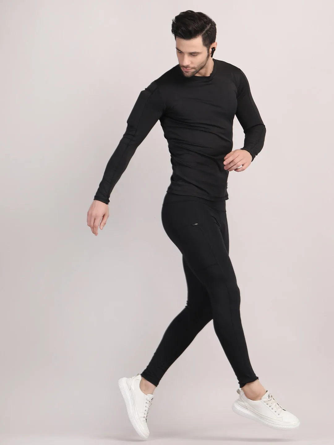 Long sleeve compression t shirt mens with phone holder