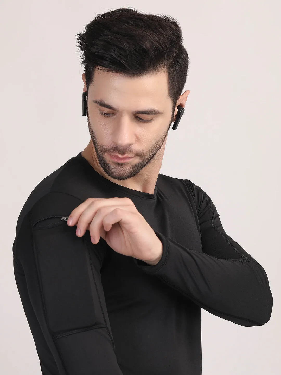 Long sleeve compression t shirt mens with phone holder