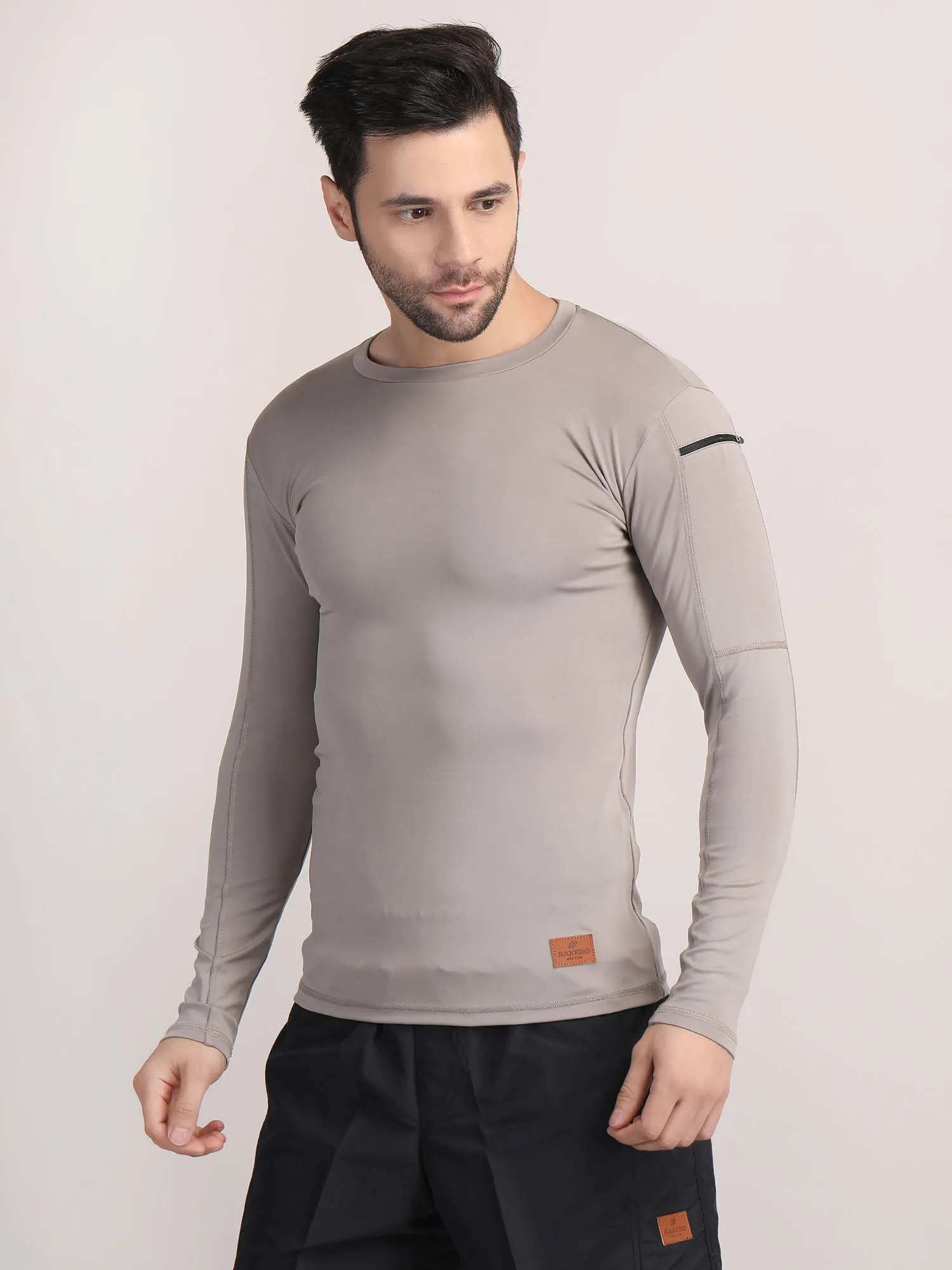 Long sleeve compression t shirt mens with phone holder